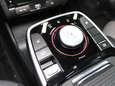 Used 2022 Kia Niro EX FWD image 20