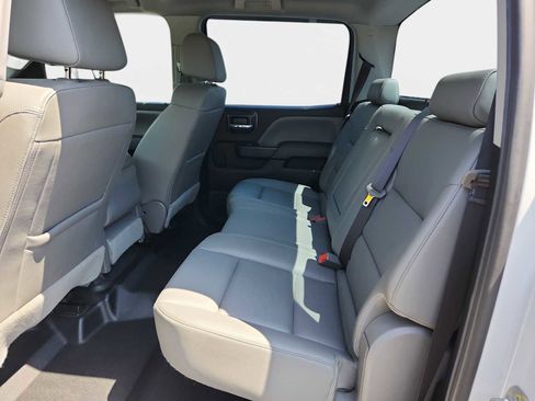 Used 2019 Chevrolet Silverado 2500 W/T w/ Snow Plow Prep Package AWD/4WD image 15