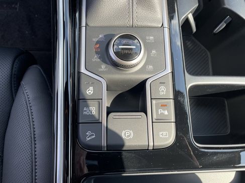 New 2026 Kia Sorento SX Prestige image 21