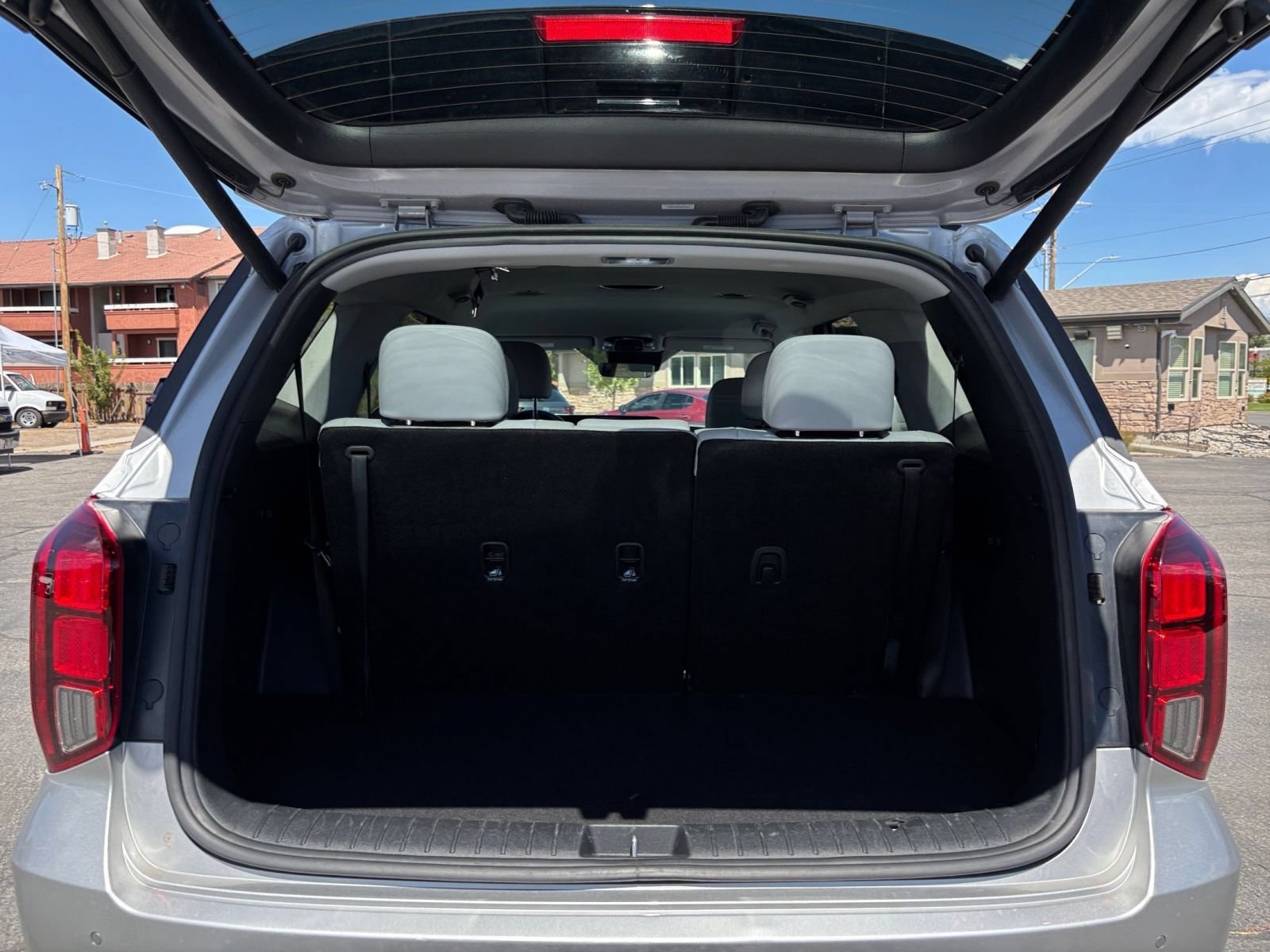 Used 2025 Hyundai Palisade SEL FWD image 34