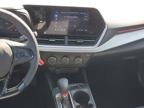 Certified 2024 Chevrolet Trax RS w/ Driver Confidence Package FWD image 12