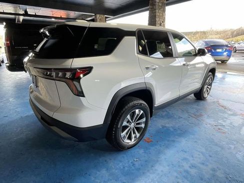 New 2026 Chevrolet Equinox LT w/ Safety and Technology Package image 7