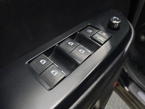 Used 2016 Toyota Highlander Limited Platinum AWD/4WD image 27