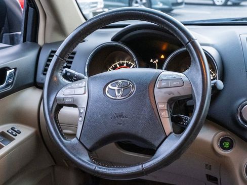 Used 2008 Toyota Highlander Limited image 18