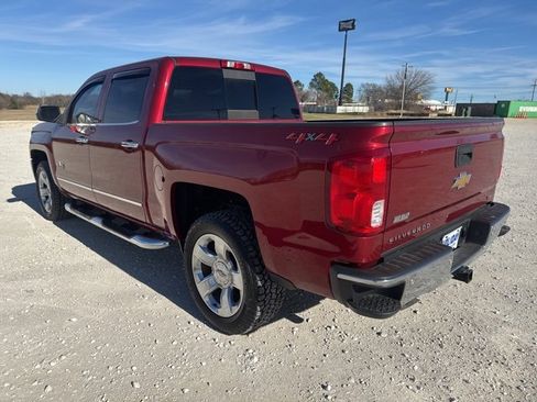 Used 2018 Chevrolet Silverado 1500 LTZ w/ Texas Edition image 4