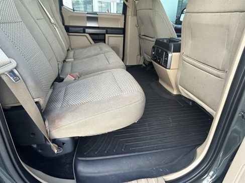 Used 2018 Ford F150 XLT w/ Equipment Group 302A Luxury image 22