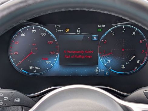 Used 2022 Mercedes-Benz GLC 300 4MATIC image 20