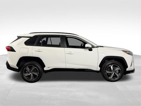 Used 2025 Toyota RAV4 SE AWD/4WD image 5