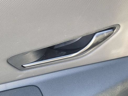 Used 2024 Hyundai Elantra Limited FWD image 32