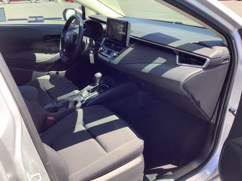 Used 2023 Toyota Corolla LE image 35