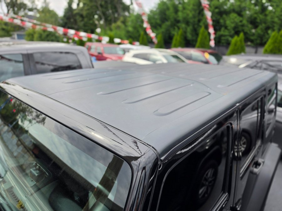 Used 2018 Jeep Wrangler Unlimited Sport AWD/4WD image 7