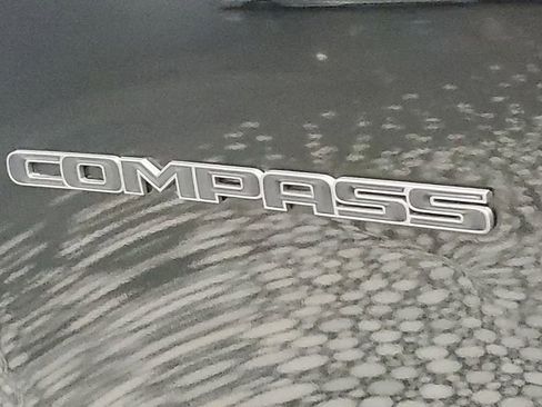 Used 2024 Jeep Compass Latitude w/ Altitude Special Edition image 9