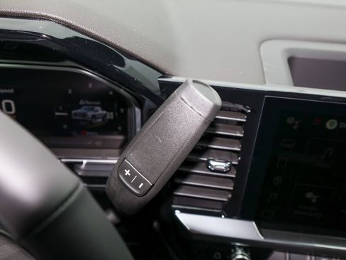 New 2026 GMC Sierra 1500 Elevation image 19