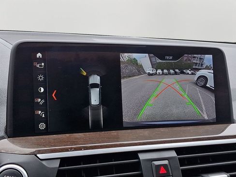 Used 2018 BMW X3 xDrive30i w/ Premium Package AWD/4WD image 18