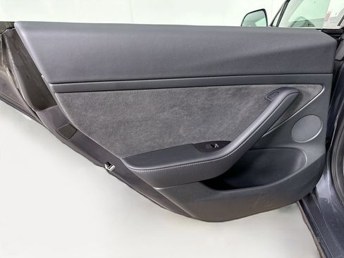 Used 2023 Tesla Model 3 Standard Range image 27