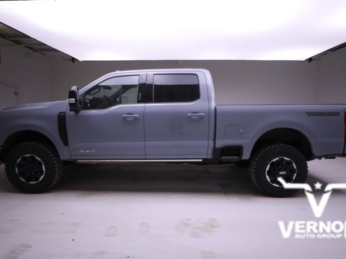 New 2026 Ford F250 Platinum w/ Tremor Off-Road Package image 2