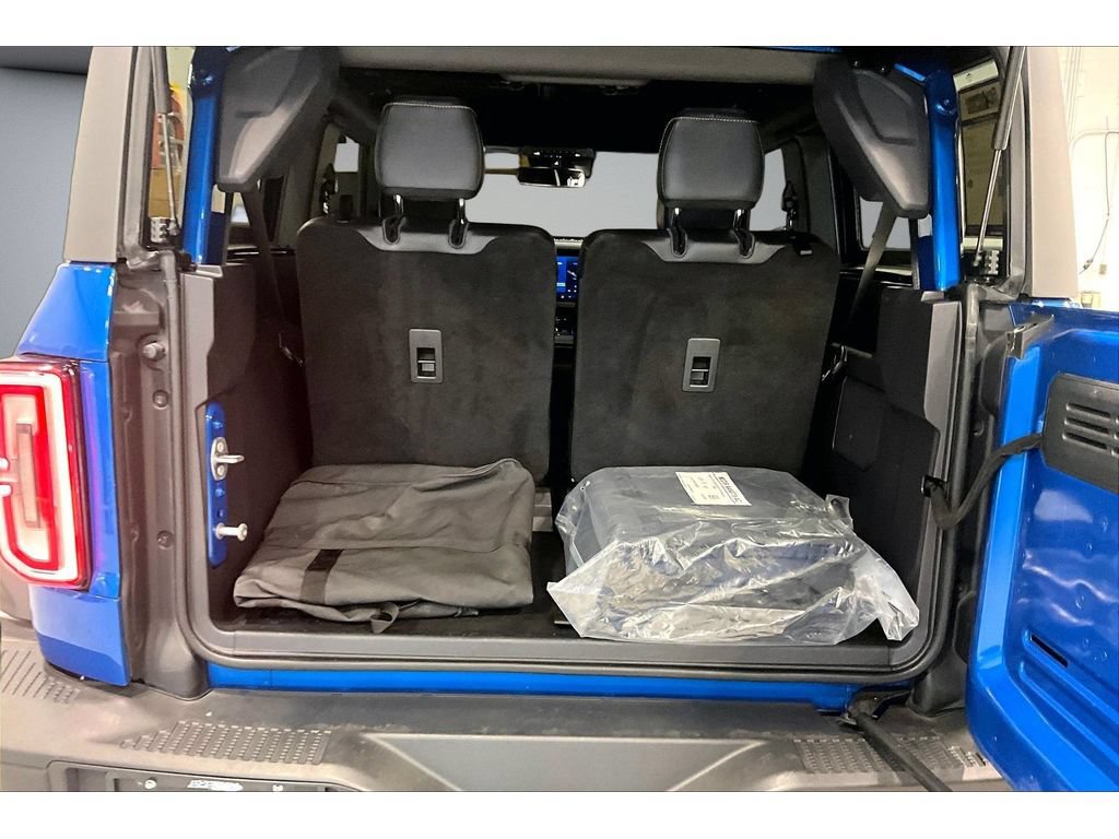 Used 2023 Ford Bronco Badlands AWD/4WD image 34