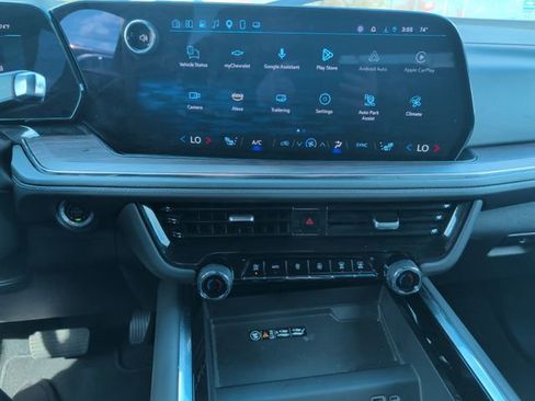 Certified 2025 Chevrolet Tahoe LT AWD/4WD image 21