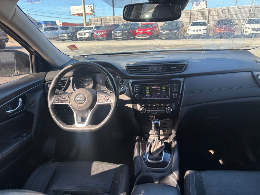 Used 2018 Nissan Rogue SL FWD image 4