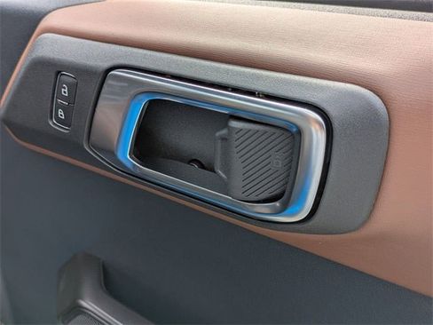 New 2024 Ford Bronco Outer Banks image 32