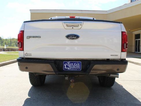 Used 2015 Ford F150 Lariat image 15