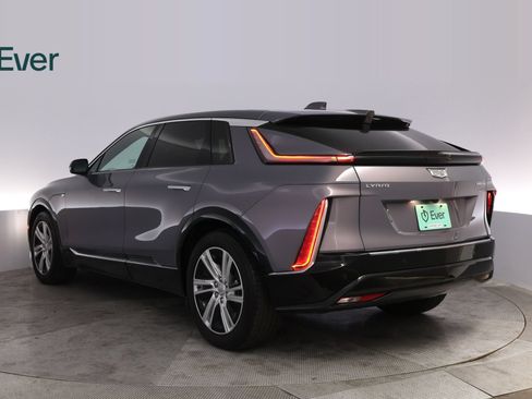 Used 2024 Cadillac Lyriq Tech AWD/4WD image 16
