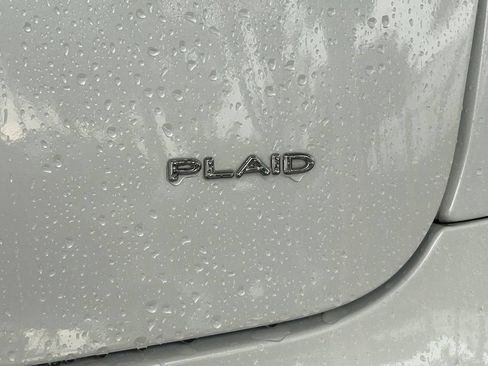 Used 2021 Tesla Model S Plaid AWD/4WD image 16