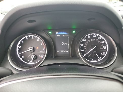 Used 2024 Toyota Camry SE FWD image 24