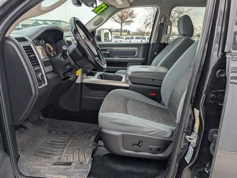 Used 2017 RAM 2500 Big Horn image 2