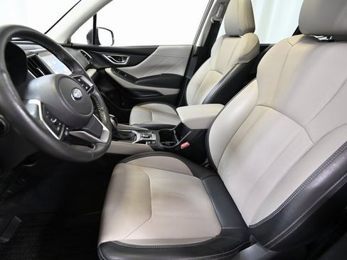 Used 2022 Subaru Forester Limited w/ Popular Package #3 image 8