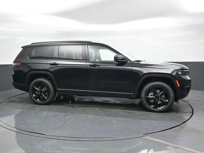 New 2025 Jeep Grand Cherokee L Limited w/ Black Appearance Package