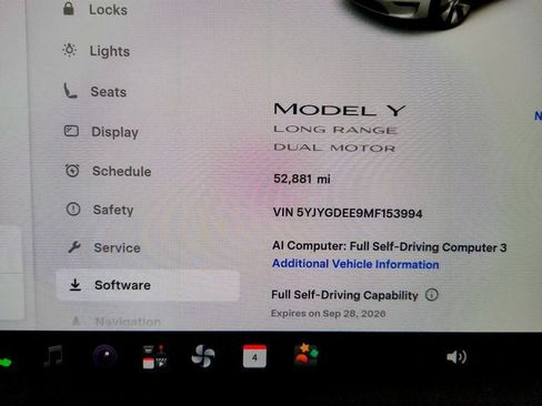 Used 2021 Tesla Model Y Long Range AWD/4WD image 14