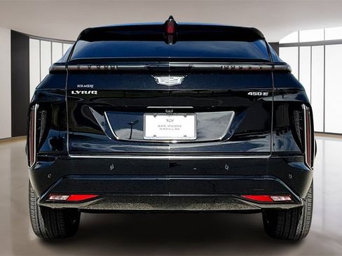 New 2025 Cadillac Lyriq Luxury image 4