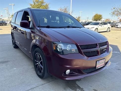 Used 2018 Dodge Grand Caravan GT image 7
