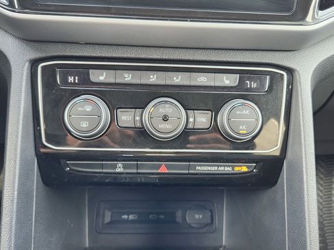 Used 2022 Volkswagen Atlas SE AWD/4WD image 23