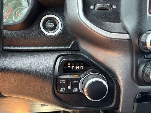 Used 2021 RAM 1500 Big Horn AWD/4WD image 17