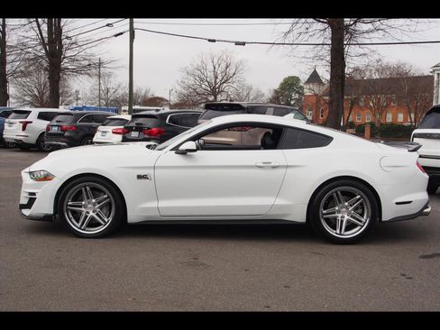 Used 2021 Ford Mustang GT Premium w/ Equipment Group 401A image 2