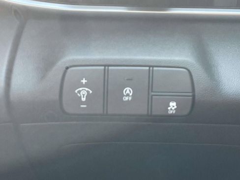 New 2026 Hyundai Elantra SE image 16