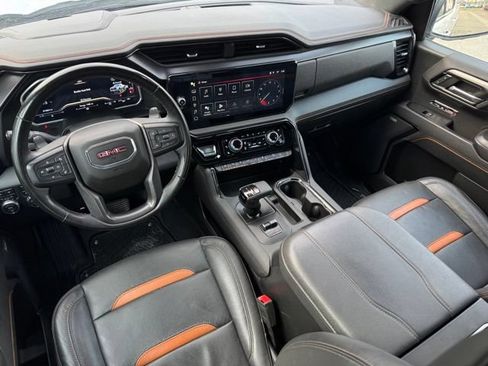 Used 2023 GMC Sierra 1500 AT4 w/ AT4 Preferred Package AWD/4WD image 16