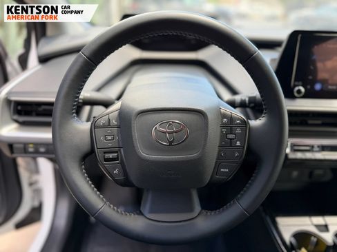 Used 2026 Toyota Prius LE FWD image 14