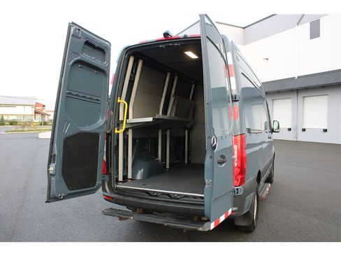 Used 2019 Mercedes-Benz Sprinter 144 image 12