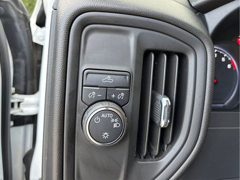 Used 2021 Chevrolet Silverado 1500 W/T w/ WT Value Package image 26