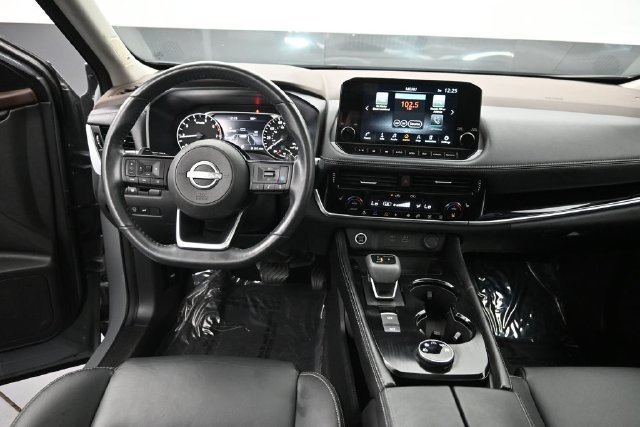 Used 2023 Nissan Rogue SL w/ SL Premium Package AWD/4WD image 11