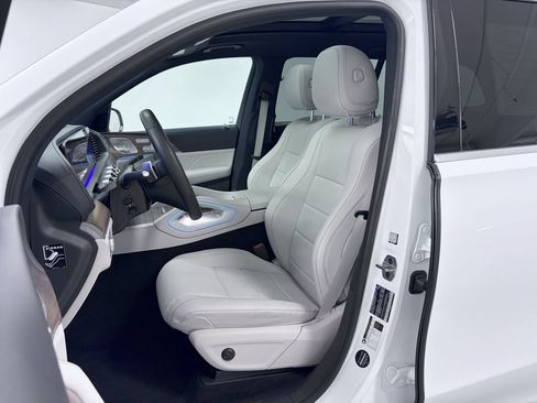 Certified 2024 Mercedes-Benz GLS 450 4MATIC image 16