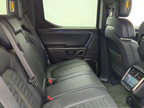 Used 2022 Rivian R1T Launch Edition AWD/4WD image 24