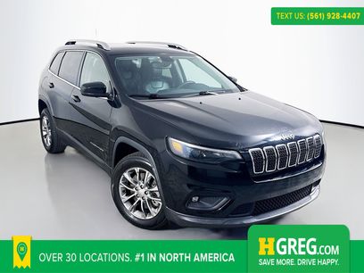 Used 2019 Jeep Cherokee Latitude Plus w/ Comfort/Convenience Group