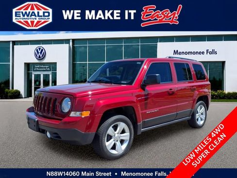 Used 2015 Jeep Patriot Latitude AWD/4WD image 3