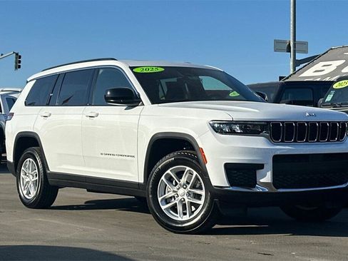 New 2025 Jeep Grand Cherokee L Laredo w/ Luxury Tech Group I image 2