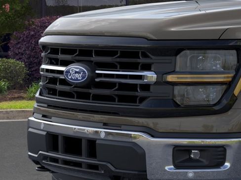 New 2025 Ford F150 XLT w/ Equipment Group 303A High image 17