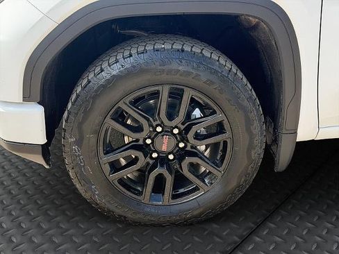 New 2026 GMC Sierra 1500 Elevation AWD/4WD image 10